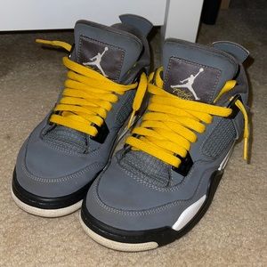 Jordan Retro 4 Grade School ‘cool grey’